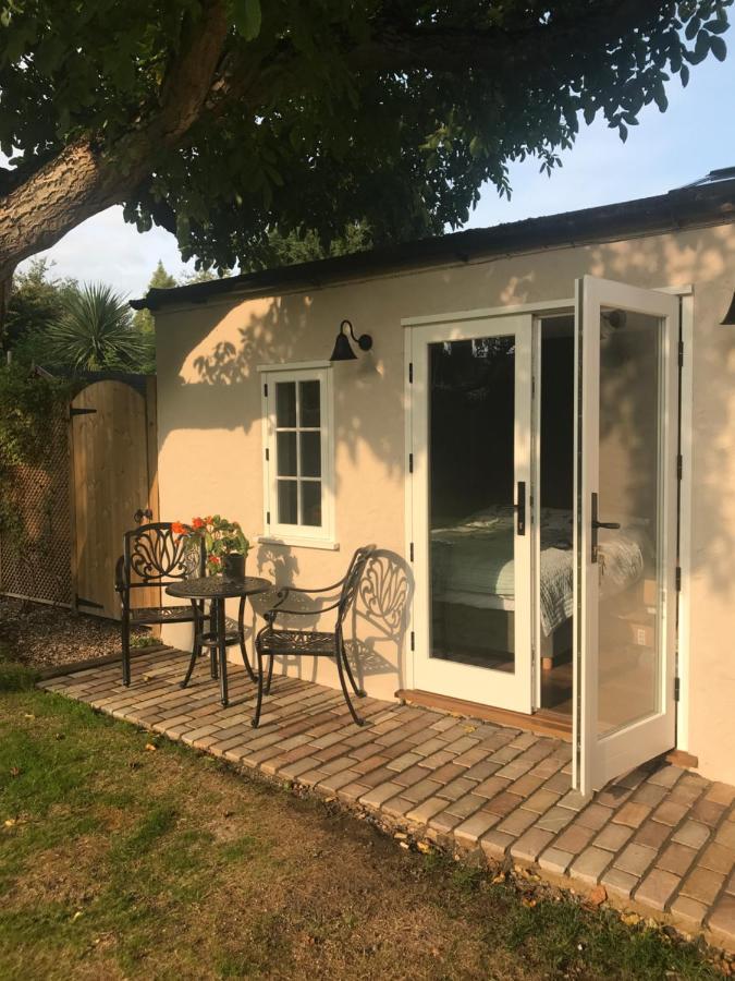 Corner House Luxury Bnb Little Dunmow Luaran gambar