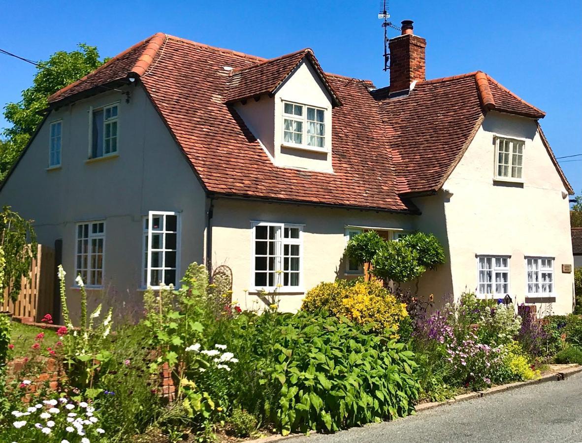 Corner House Luxury Bnb Little Dunmow Luaran gambar